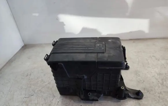 Skoda Superb B6 (3T) Battery tray 1K0915333