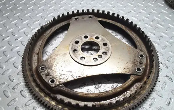 Mercedes-Benz E W211 Flywheel 6130320047