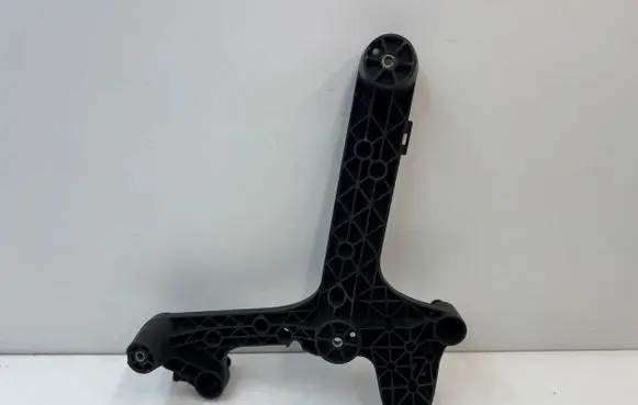 Audi TT TTS RS Mk3 8S Air filter cleaner box bracket assembly 8S0129671