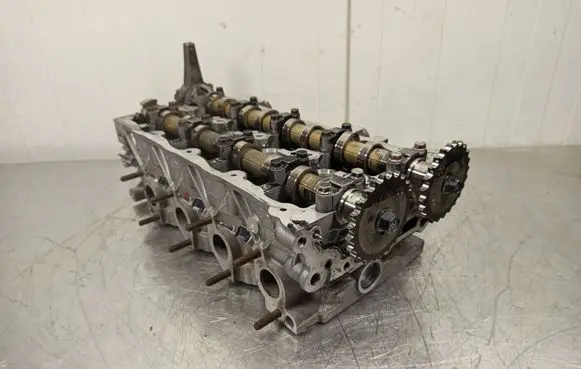 Hyundai ix35 Engine head 221112A200