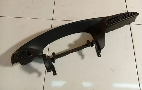 Chrysler Voyager Dashboard trim 4678256SAE
