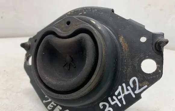 Jeep Grand Cherokee Engine mount bracket 52124677AG PA35454