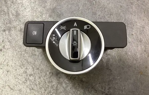 Mercedes-Benz E W212 Light switch A2129056800 10021625