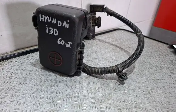 Hyundai i30 Positive cable (battery) 91855A6590