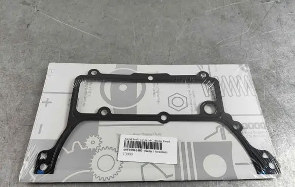 Mercedes-Benz C W204 Other engine bay part a6510961480