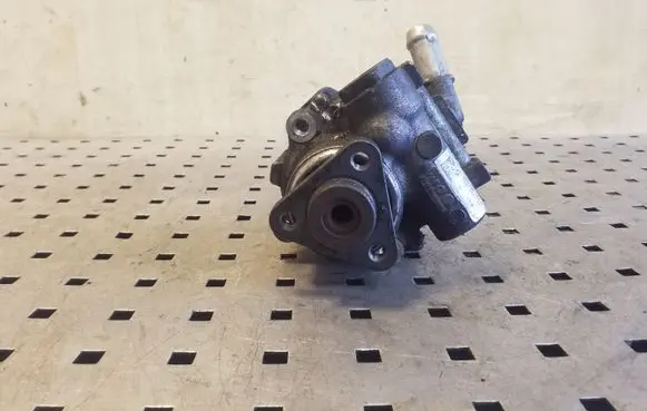 Audi A5 8T 8F Power steering pump 8K0145156N 7690955129