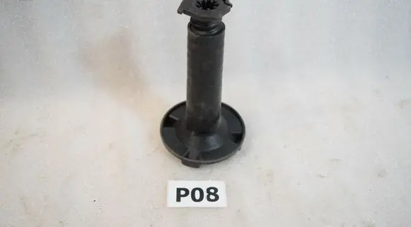 Mercedes-Benz CLK A209 C209 Spare wheel bolt 