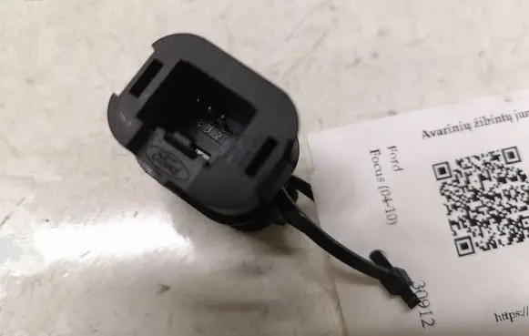 Ford Focus Hazard light switch 4M5T13A350AC