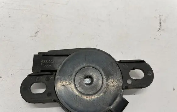 Audi A4 S4 B8 8K Parking PDC sensor speaker 8E0919279