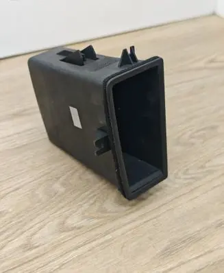 Volvo V70 Dashboard storage box/compartment 30722445 3865