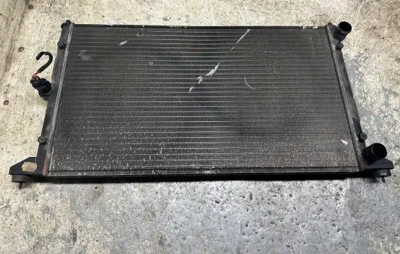 Volkswagen Sharan Coolant radiator