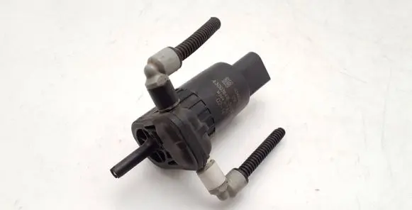 Opel Zafira C Windscreen/windshield washer pump 13349273 430036418