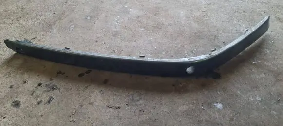 BMW 7 E65 E66 Front bumper splitter molding 51118240294