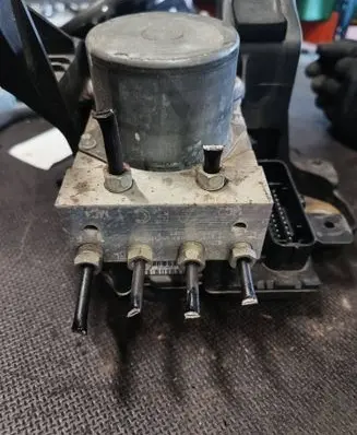 Opel Meriva B ABS Pump 0265238097 13375035