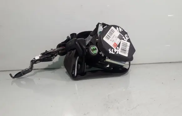 Volvo XC90 Third row seat belt 606053600