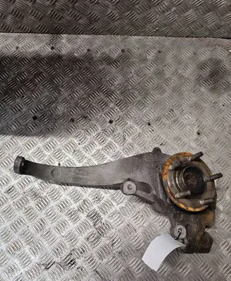 Front wheel hub spindle knuckle