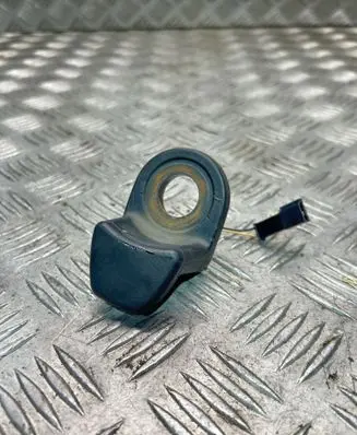 BMW 3 F30 F35 F31 Tailgate glass/window release handle 9288321