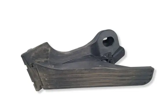Volkswagen Touran II Accelerator throttle pedal 6510300101