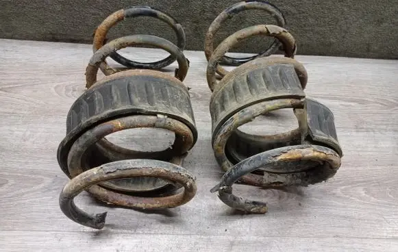 Volvo V70 Rear coil spring