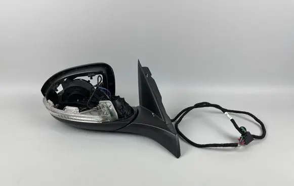 Front door electric wing mirror