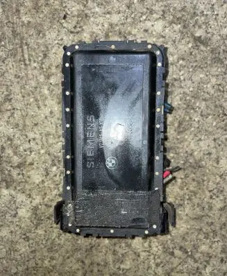BMW 5 E39 Coolant fan relay 67326921354
