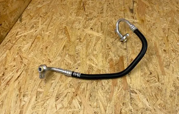 Volvo S90, V90 Air conditioning (A/C) pipe/hose 31497391