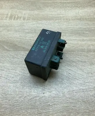 Citroen Berlingo Glow plug pre-heat relay 9639912580