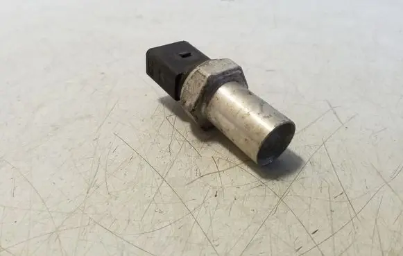Volkswagen Golf V Air conditioning (A/C) pressure sensor 5K0959126