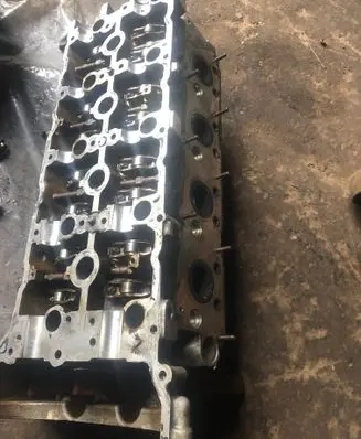 Mercedes-Benz ML W164 Other cylinder head part R2730162701