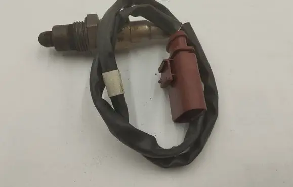 Volkswagen Golf VII Lambda probe sensor 04E906262BF 1236171 49497463