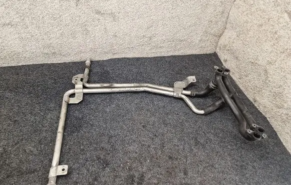 Audi A7 S7 4G Engine coolant pipe/hose 06E121083 06E121546 06E121545
