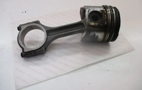 Renault Master II Piston with connecting rod G9U650