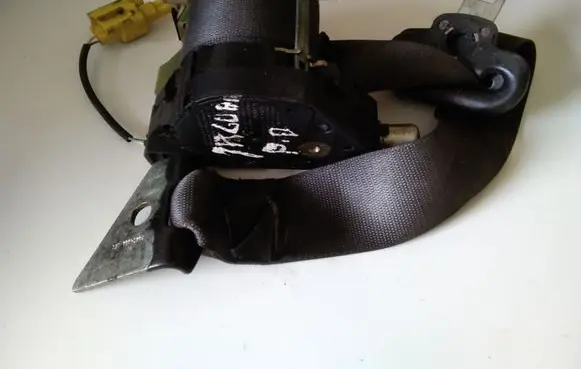 Jaguar S-Type Front seatbelt TRW33048277