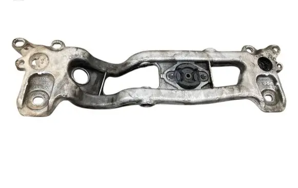 Audi A4 S4 B7 8E 8H Gearbox mounting bracket 8E0399263BA
