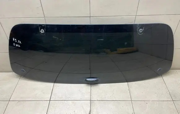 Hyundai Santa Fe Opening tailgate glass 