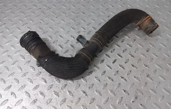 Chevrolet Volt I Engine coolant pipe/hose 22870059