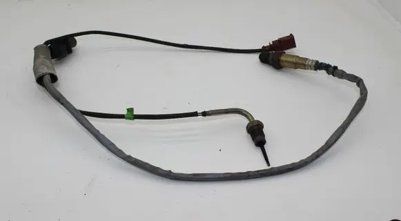 Skoda Superb B6 (3T) Exhaust gas temperature sensor 03L906088BH 0281004148