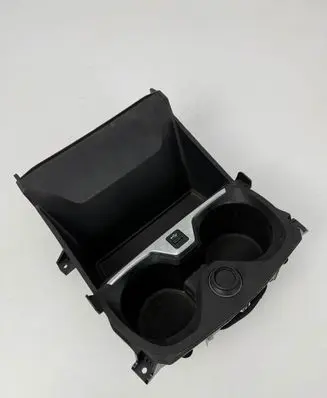 BMW 2 F44 Cup holder front 6823329