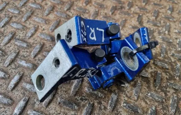 Skoda Fabia Mk3 (NJ) Rear door hinge set 8K0831401P