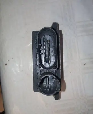 Volkswagen II LT Combustion relay 80067STV00 0001125024