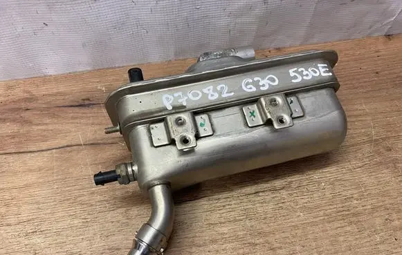 BMW 5 G30 G31 G38 Coolant heater 9873688