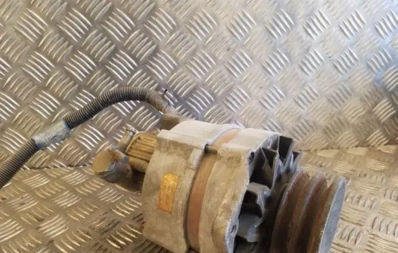 Nissan Vanette Generator/alternator 9120336001