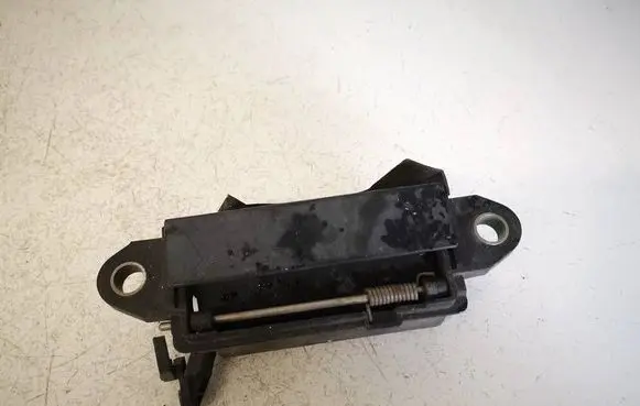 Audi A4 S4 B5 8D Front door exterior handle 4A0839205