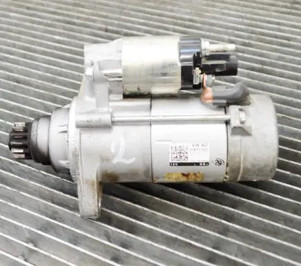 Volkswagen PASSAT B8 Starter motor