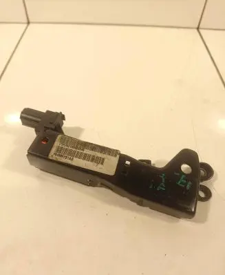 Chrysler Voyager Tailgate boot lock/latch motor P04680751AD PJNC1894E0045