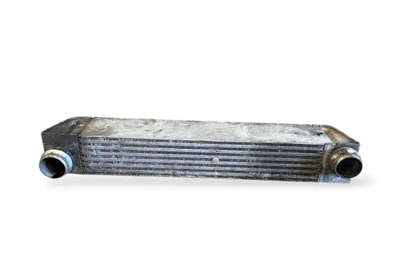 BMW 5 E60 E61 Intercooler radiator 