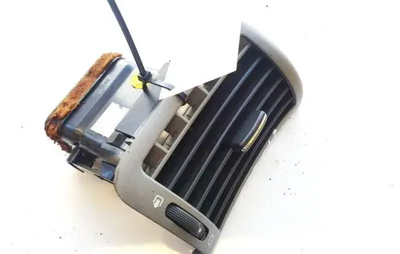 Peugeot 407 Dash center air vent grill 9644589377 a1010005