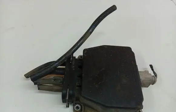 Skoda Fabia Mk2 (5J) Turbo solenoid valve 400435B