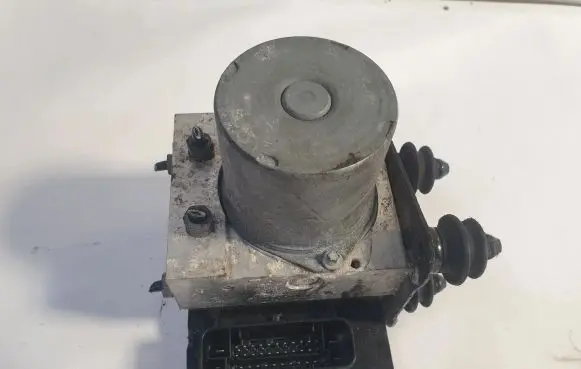 Audi A5 8T 8F ABS Pump 8K0907379CP
