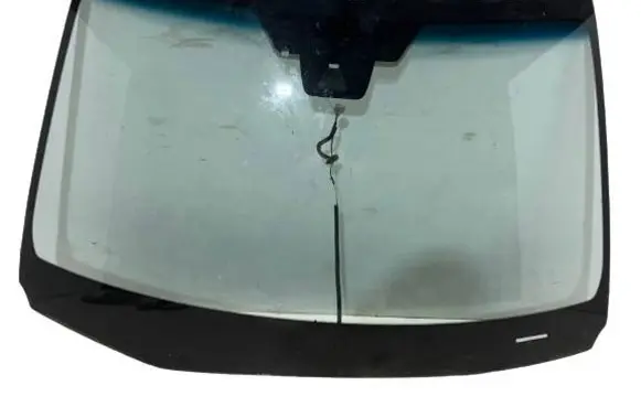 Lexus UX Front windscreen/windshield window 